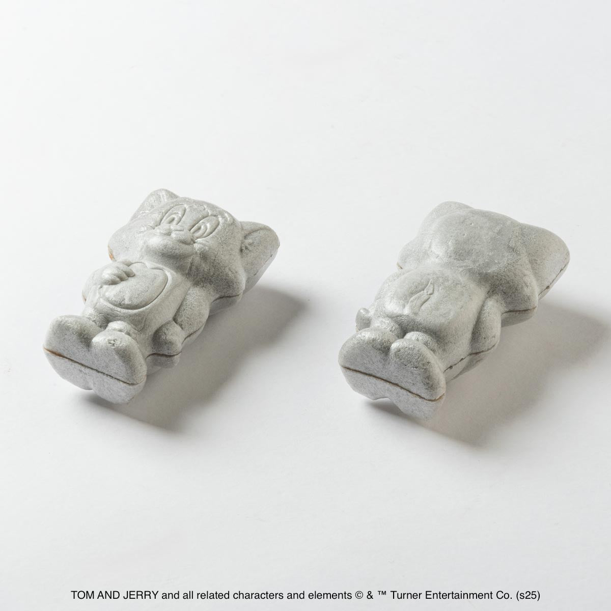 HKDSTOY「トムとジェリー モナカ チョコレート&チーズ味」4個入(ひつじや謹製)