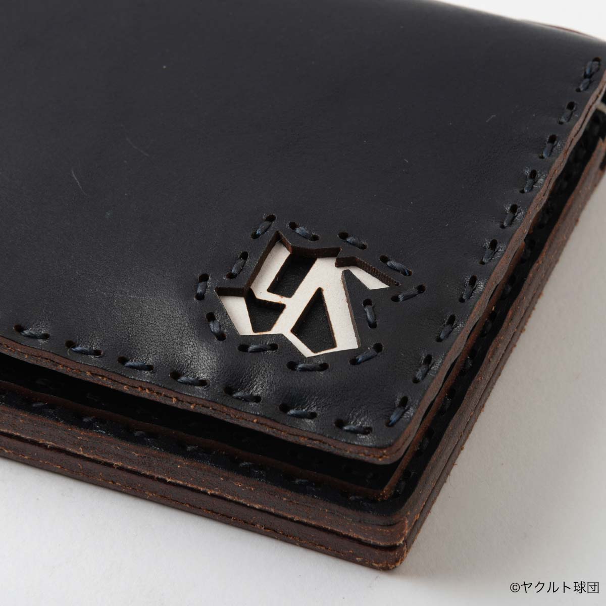 OJAGA DESIGN 東京ヤクルトスワローズ [イニシャルロゴ] ロングウォレット【2026年2月下旬より順次お届け予定】