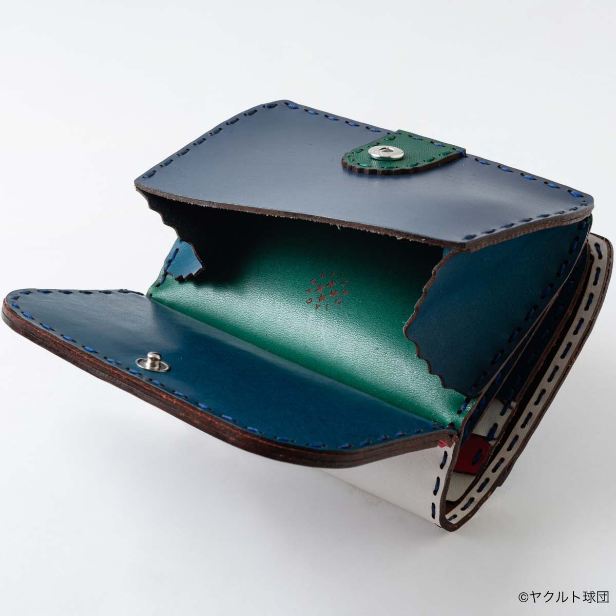 OJAGA DESIGN 東京ヤクルトスワローズ [つば九郎] ショートウォレット【2026年2月下旬より順次お届け予定】