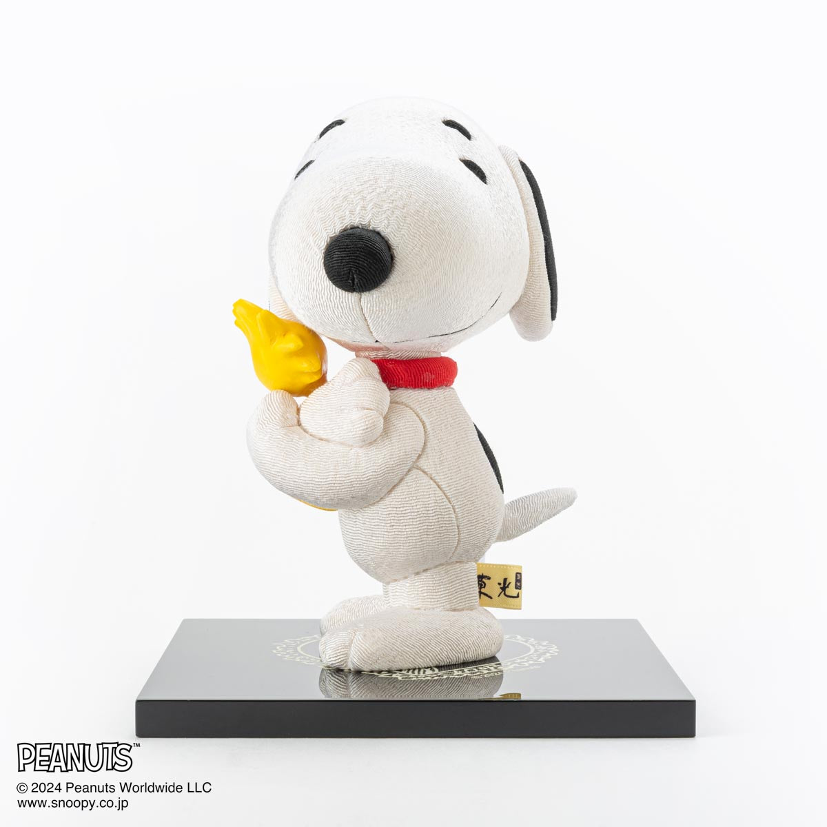 江戸木目込人形 PEANUTS [ビーグルハグ] – ヒキダシストア
