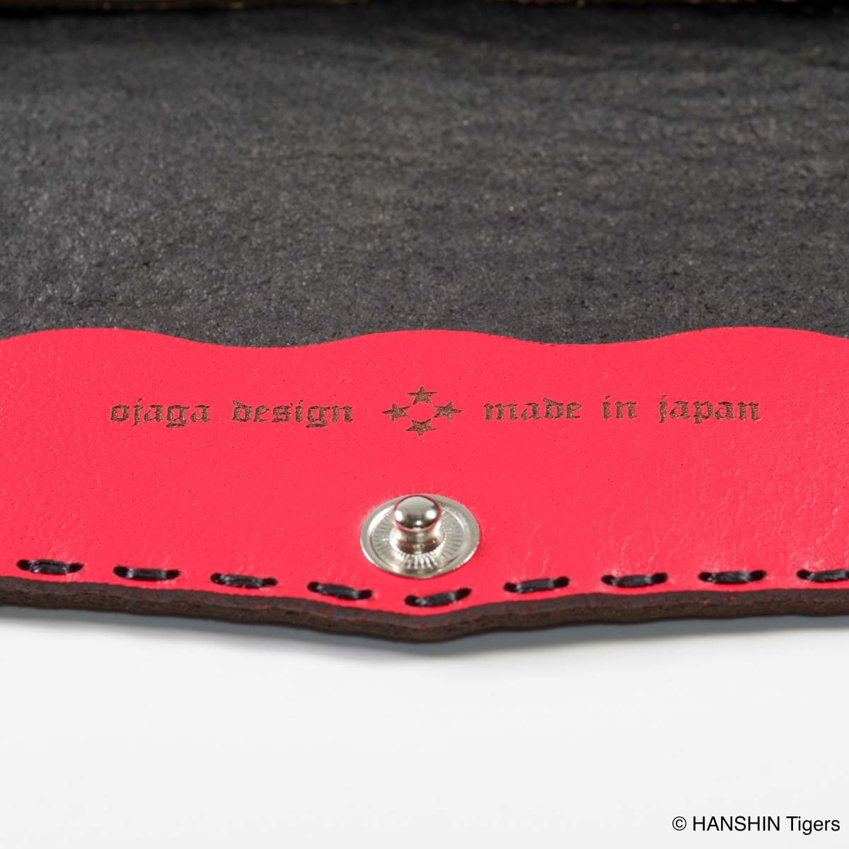 OJAGA DESIGN 阪神タイガース ブックサイズウォレット [2025 JERA セ・リーグ優勝記念]【2025年10月下旬より順次お届け予定】
