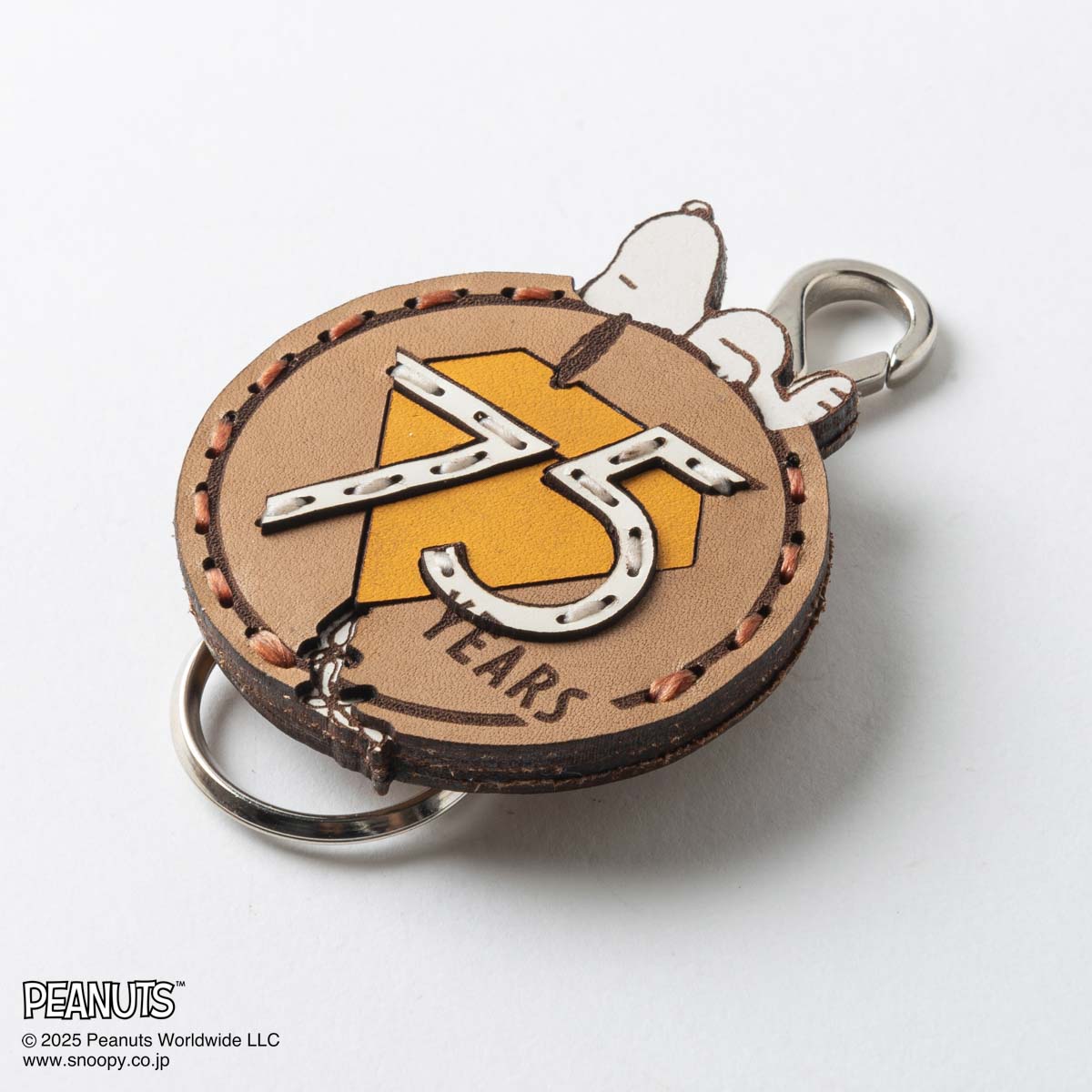 OJAGA DESIGN / Peanuts [75YEARS] キーホルダー Brown* – ヒキダシストア