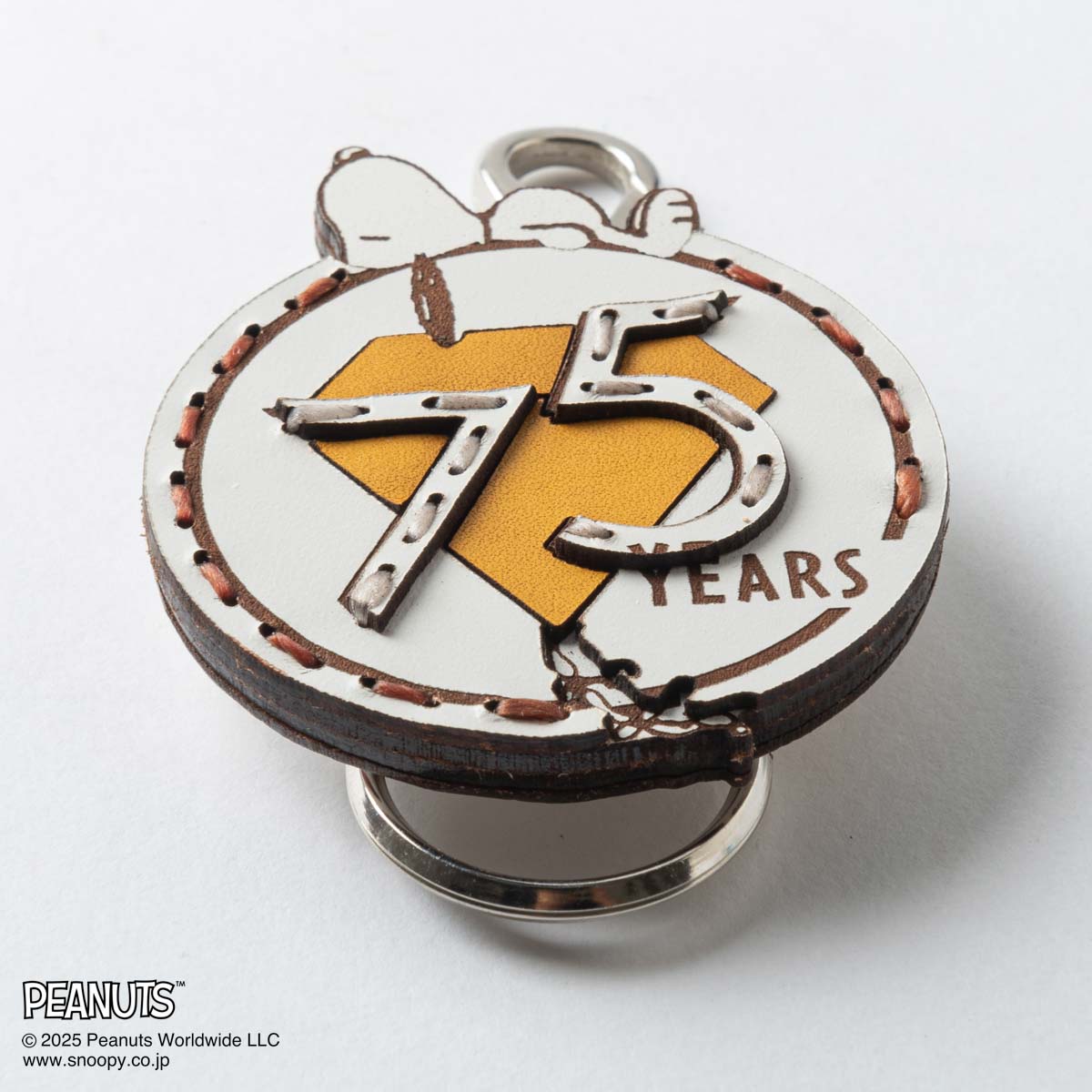 OJAGA DESIGN / Peanuts [75YEARS] キーホルダー White