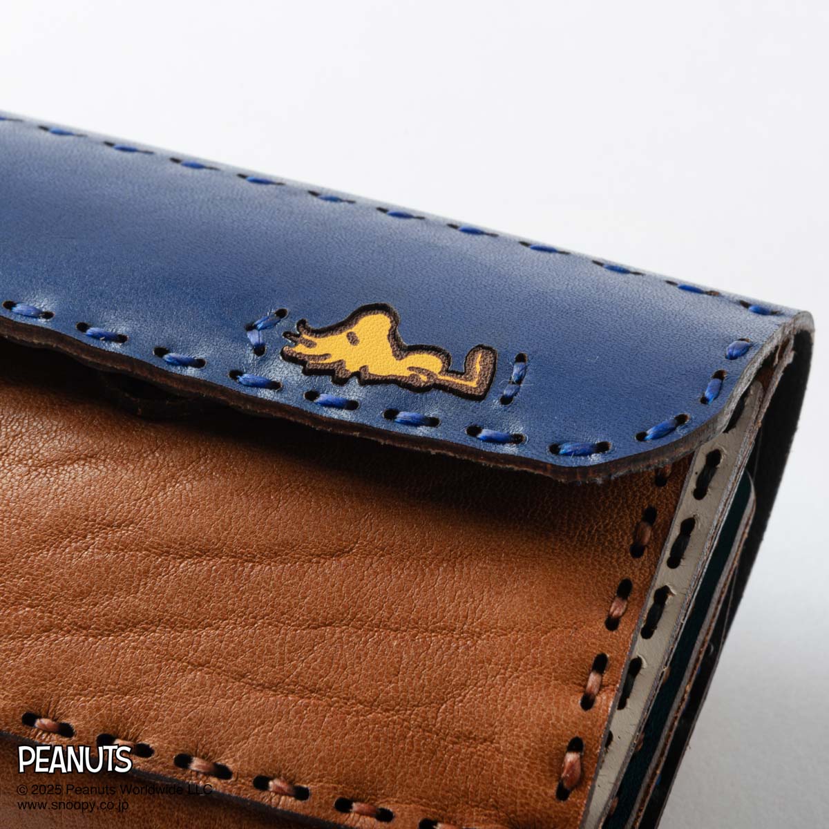 OJAGA DESIGN / Peanuts [SLEEPING SNOOPY] ショートウォレット