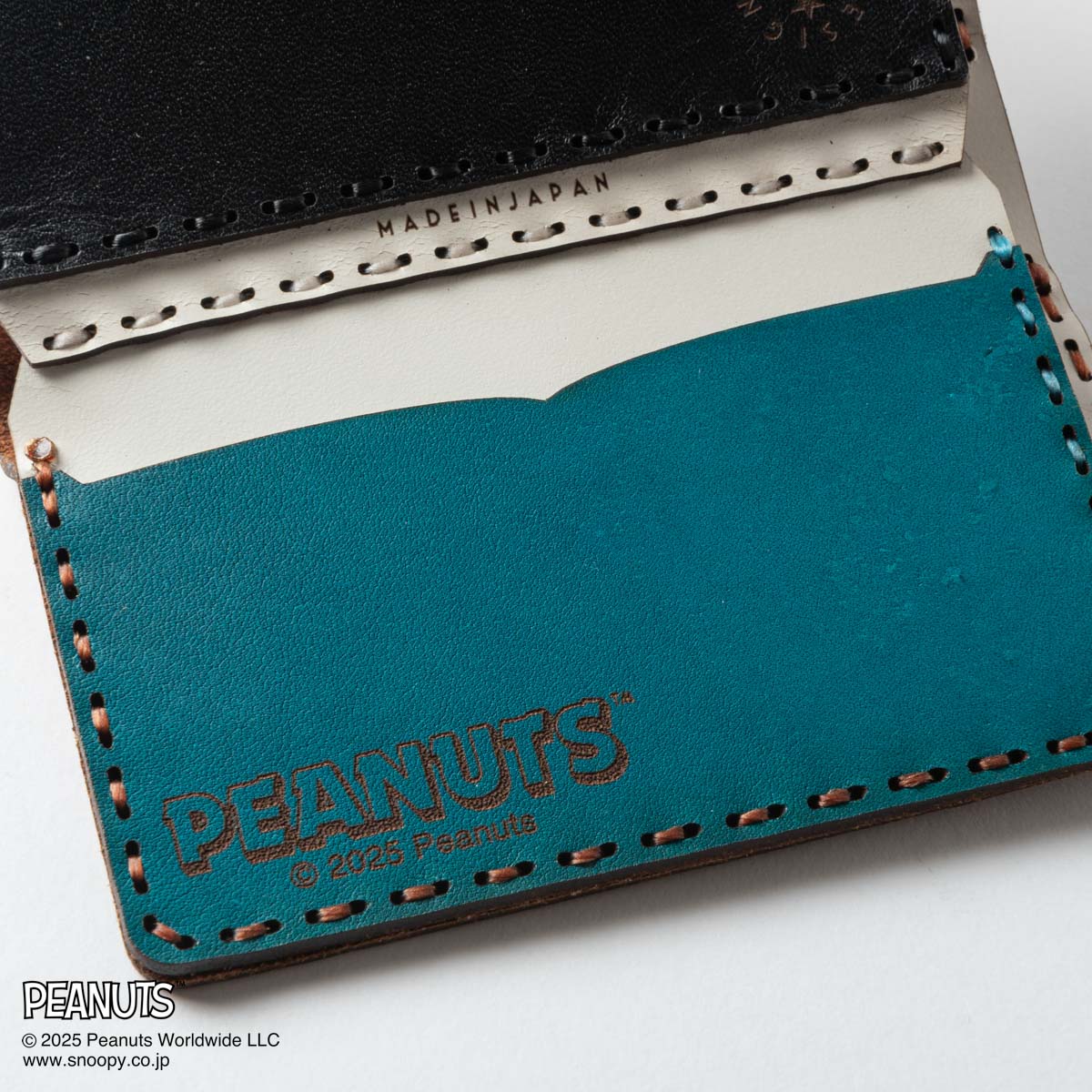 OJAGA DESIGN / Peanuts [SLEEPING SNOOPY] ショートウォレット